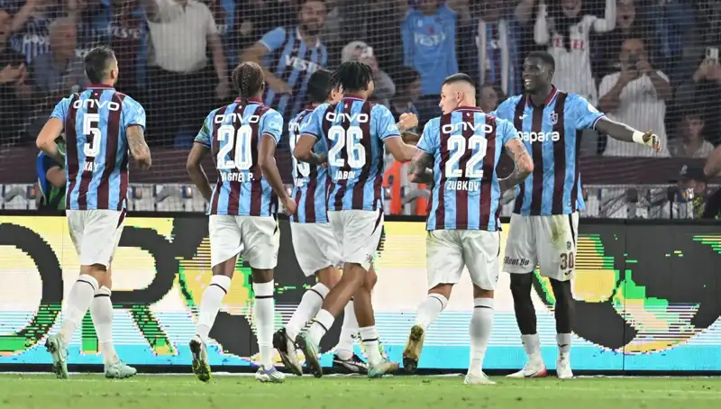 Trabzonspor, Kocaelispor Karşısında Dört Gollü Zaferle Göz Doldurdu!