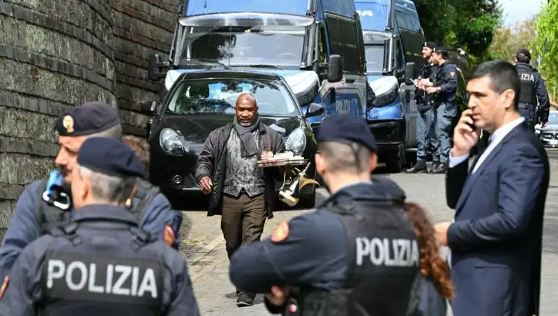 Roma'da İran ve ABD'nin Nükleer Müzakereleri: Gelecek İçin Stratejik Adımlar