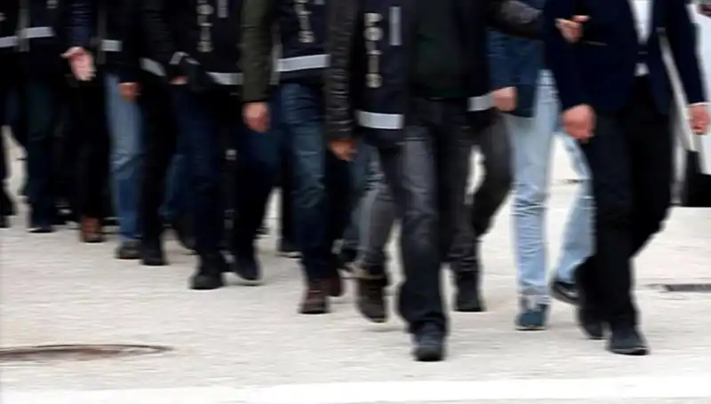 "Balkız Tuzağı: Kadın Profiliyle Gasp Ettiği Yalan Dünyası"