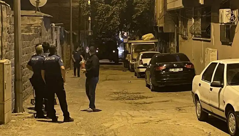 Polise Ateş Açan Zanlı, Bacaklarından Vurularak Yakalandı!