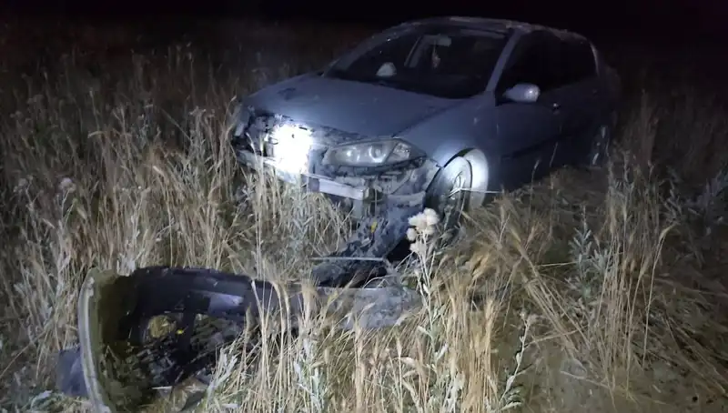 Burdur’da Otomobil Tarlaya Uçtu: İki Kişi Yaralandı, Detaylar İlerleyen Saatlerde Belli Oldu