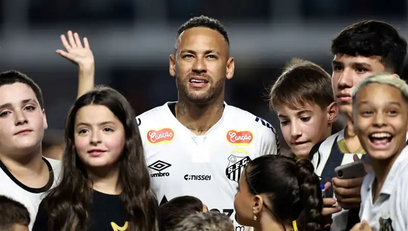 Fenerbahçe, Neymar Transferinde Son Noktayı Koydu: Kariyerinin Geleceği İçin Ne Anlama Geliyor?