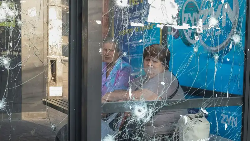 Rusya'dan Kiev'e Yönelik Yeni Saldırı: İki Kişinin Hayatı Kayboldu
