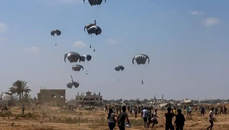 İsrail'in Gazze'ye Yönelik Saldırıları, Sivil Hayatı Tehdit Ediyor ve Yaşam Süresini Düşürüyor