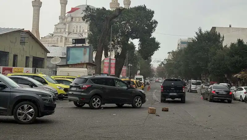 Iğdır’da Fırtına Aniden Bastırdı: Şehirde Hayat Durma Noktasına Geldi