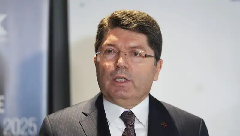 Yılmaz Tunç, 10. Yargı Paketi ile Hukuk Sisteminde Devrim Mi Yapıyor?