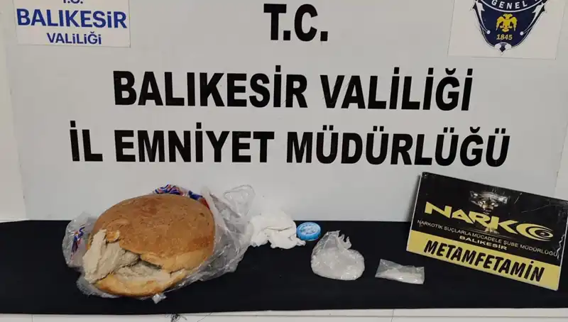 Ekmeğin İçine Gizlenen Uyuşturucu Tacirlerine Cömert Darbe
