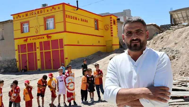 Yeni Bir Fenomen: Fanatik Taraftar Icardi'nin Ardından Osimhen'i Seçti!