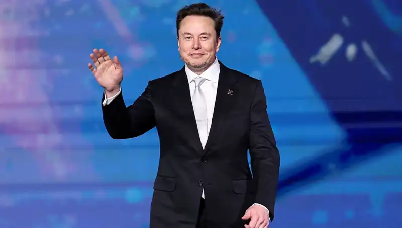 Tesla'nın Canavarı Neden Rafa Kaldırıldı? İşte Tüm Ayrıntılar!