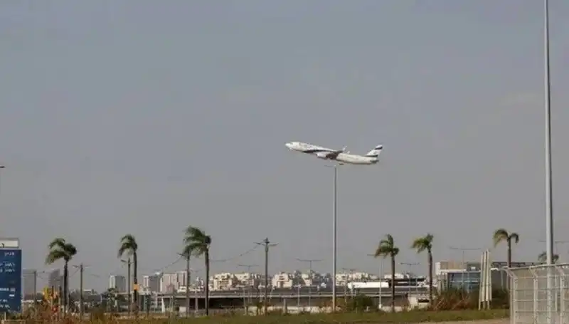 Yemenli Husiler, Ben Gurion Havalimanı'nı Hedef Aldı: Ortadoğu'da Yeni Gerilim.