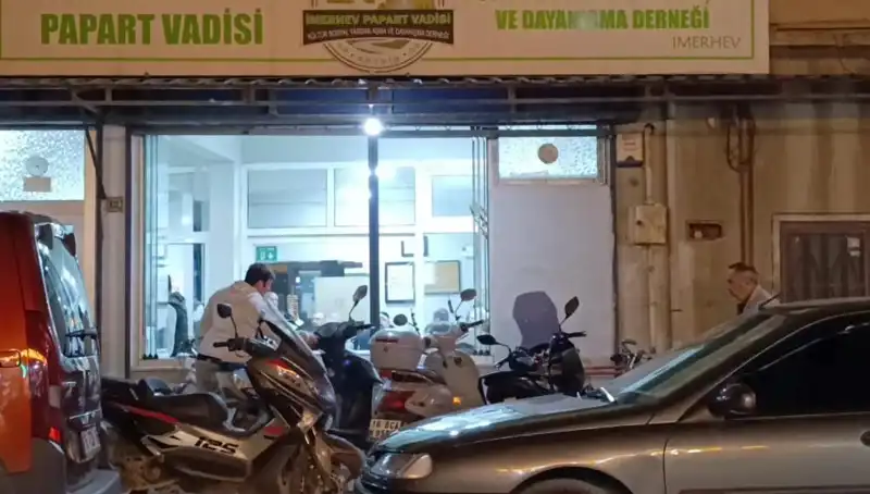 Bıçaklı Kavgada Bir Kişi Ağır Yaralandı: Olayın Ardındaki Gerçekler