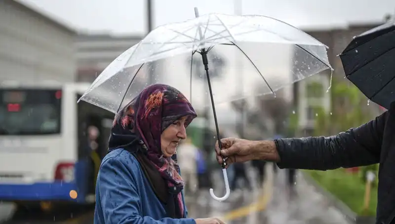 Tüm Yurtta Gök Gürültülü Sağanak: Hava Nasıl Olacak?