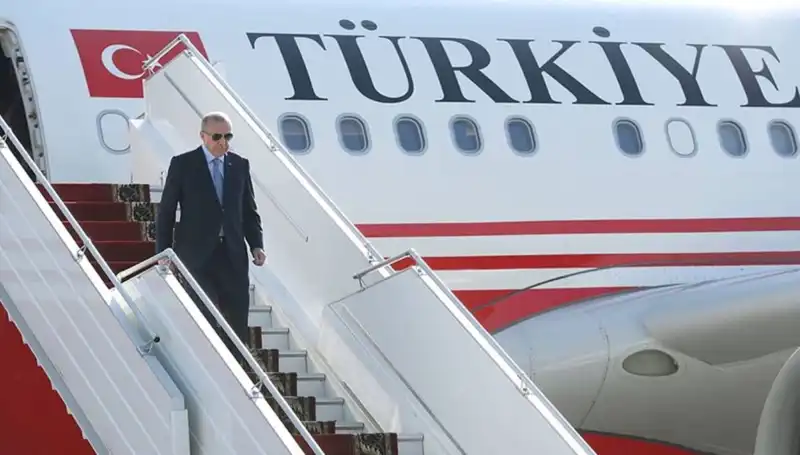Cumhurbaşkanı Erdoğan İtalya Seyahatinden Döndü: Önemli Başlıklar ve Gelişmeler