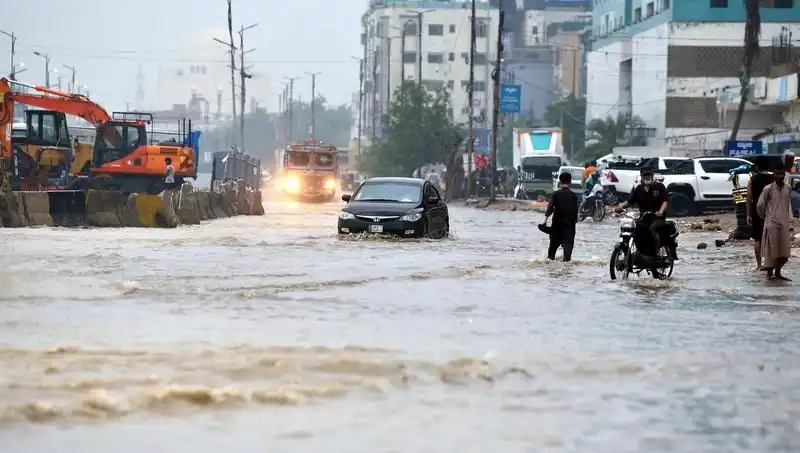 Pakistan'da Muson Yağmurlarının Sebep Olduğu Felaket: Ölü Sayısı 785'e Ulaştı