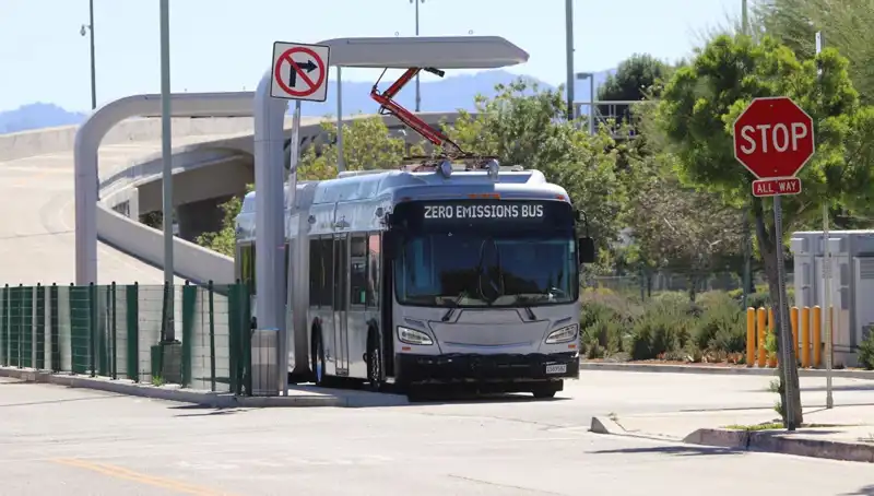 Avrupa’da Elektrikli Otobüs Sayısı Hızla Artıyor: Yeni Yasaların Etkisi